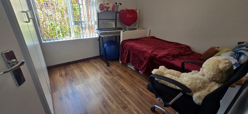 To Let 3 Bedroom Property for Rent in Bracken Heights Western Cape